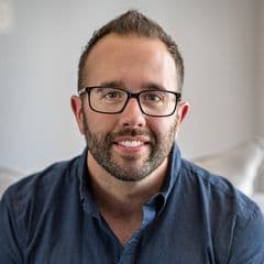 Brett Markham